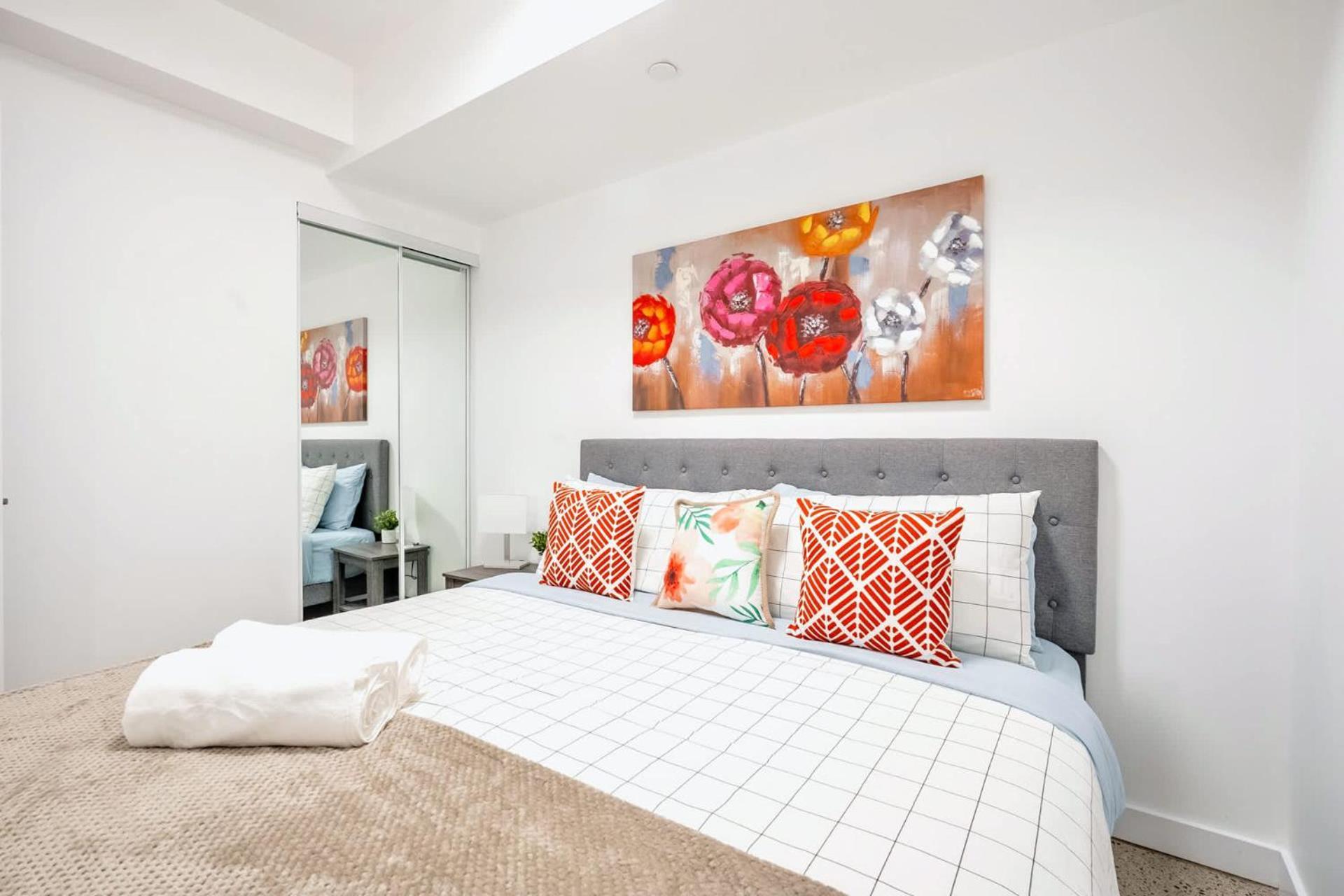 Spacious 2Br Apartment - Regent Park Near Downtown Toronto Exterior photo