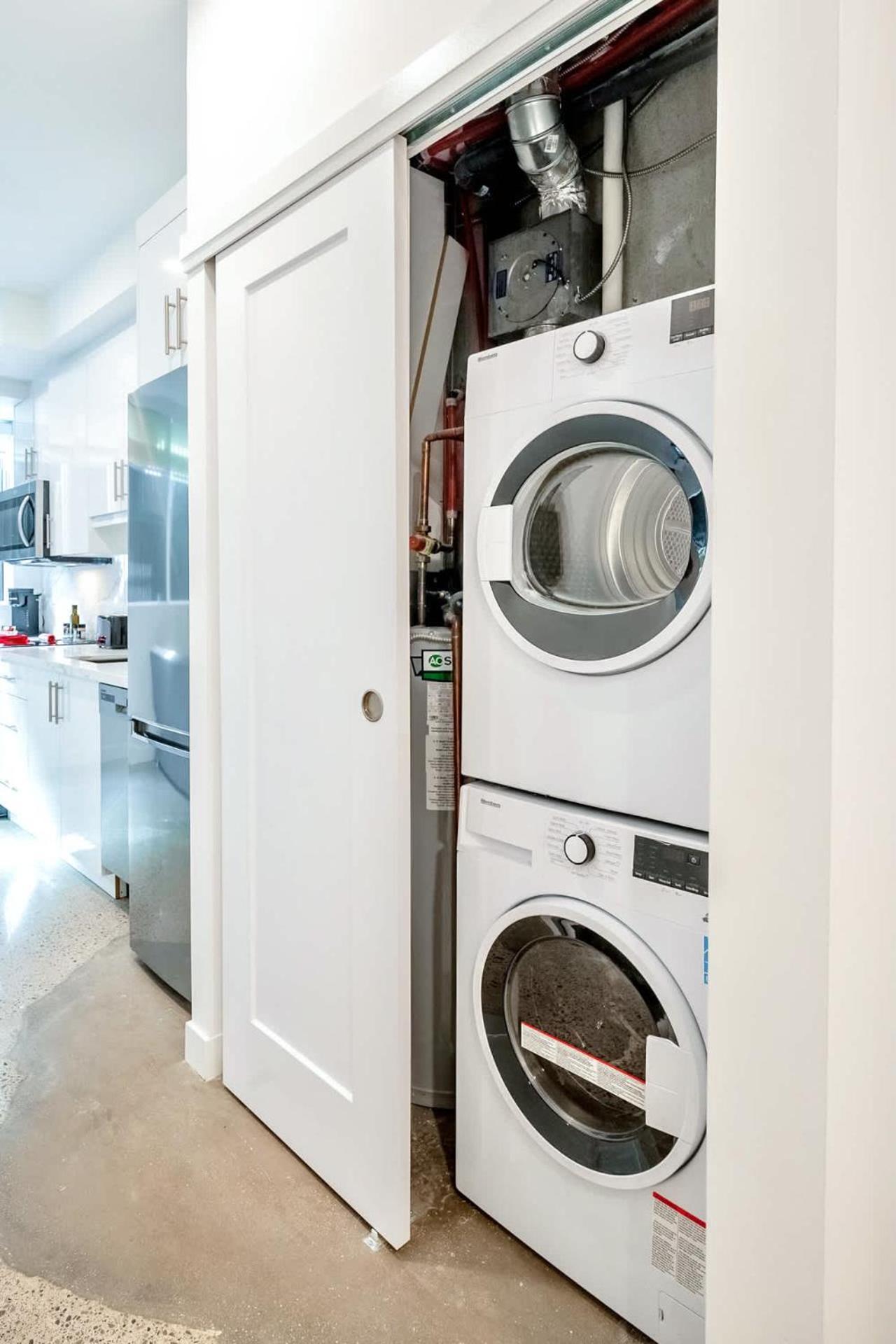 Spacious 2Br Apartment - Regent Park Near Downtown Toronto Exterior photo
