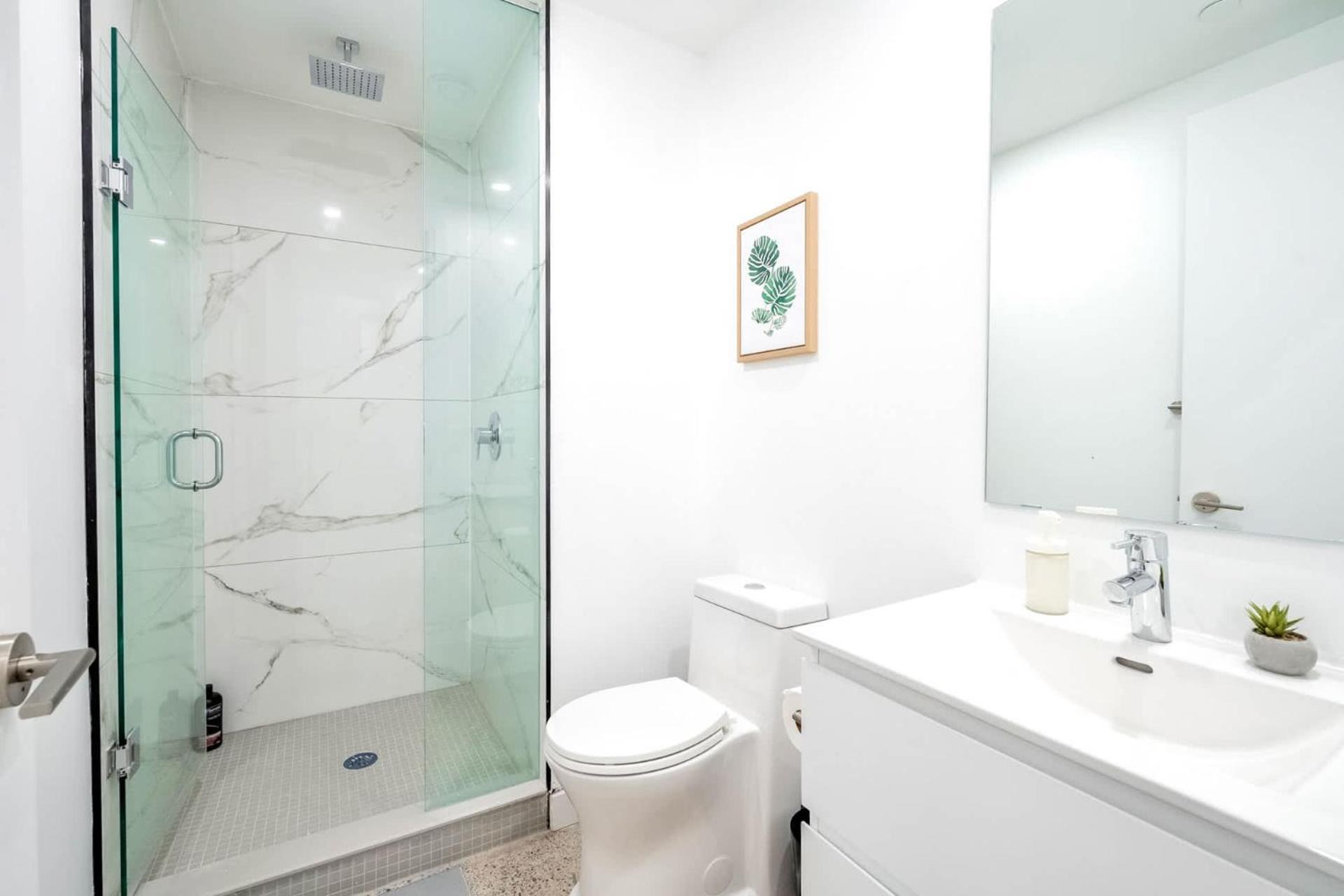 Spacious 2Br Apartment - Regent Park Near Downtown Toronto Exterior photo